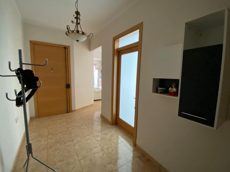 May Flower: Modern Flat Close To Airport/Bus Stops Tarxien Kültér fotó