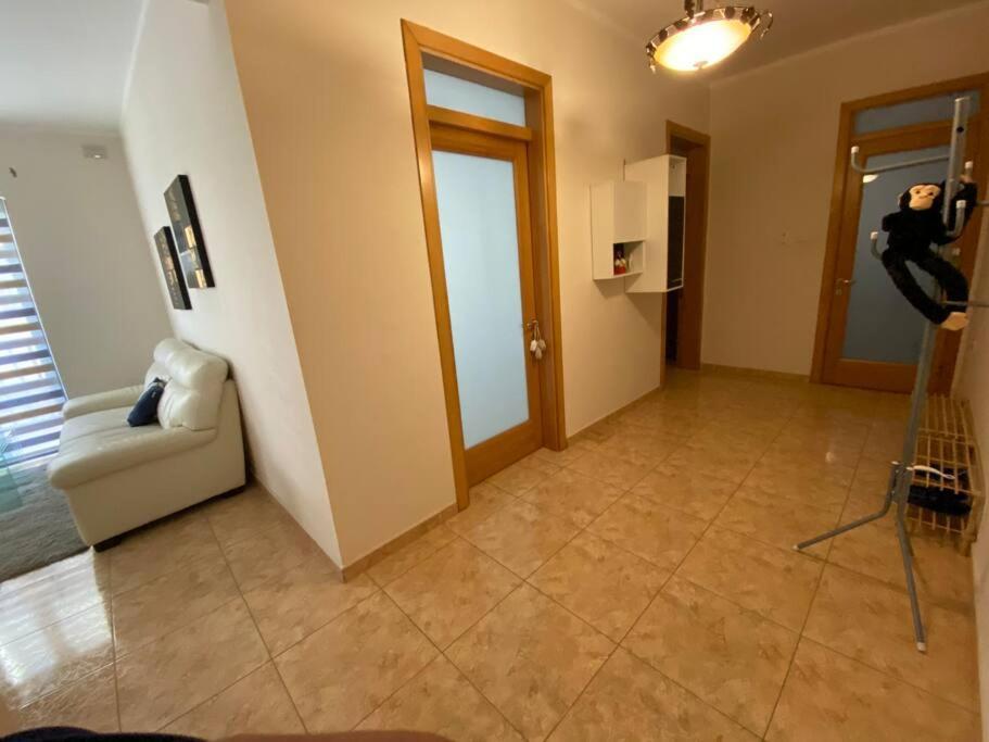 May Flower: Modern Flat Close To Airport/Bus Stops Tarxien Kültér fotó